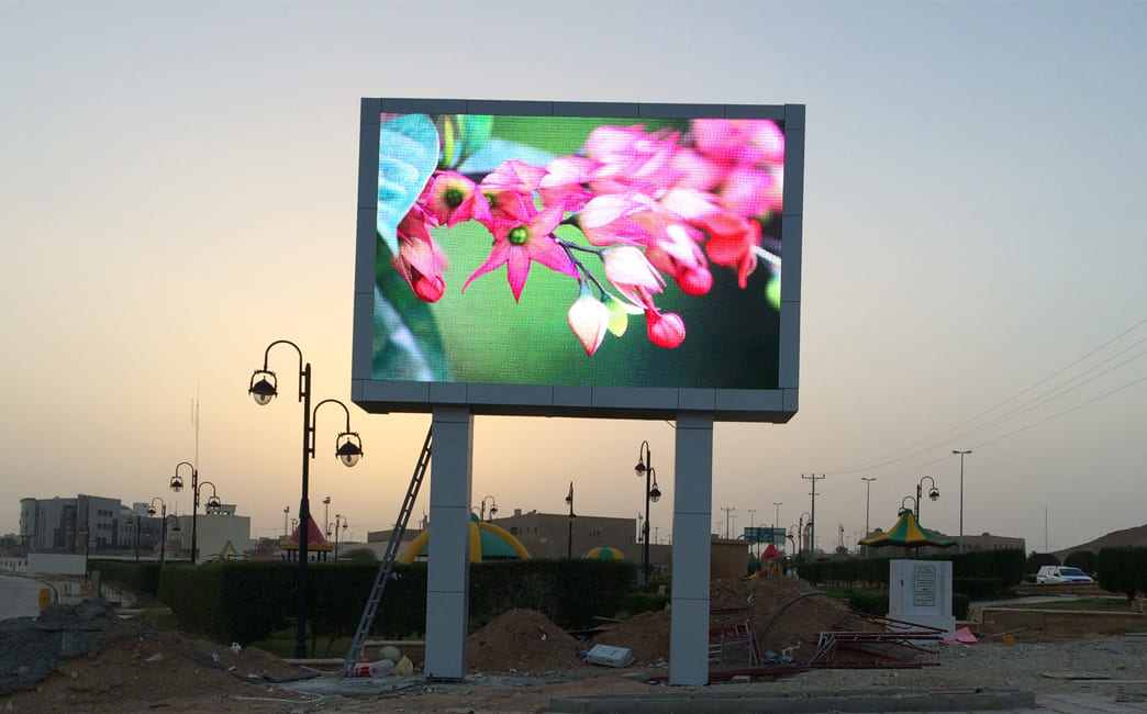 Outdoor Advertising LED Display